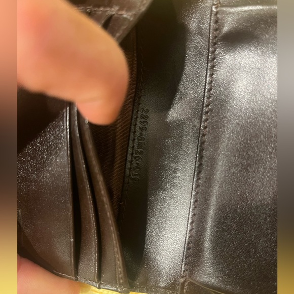 Fendi wallet w/fendi dust bag - Picture 10 of 16